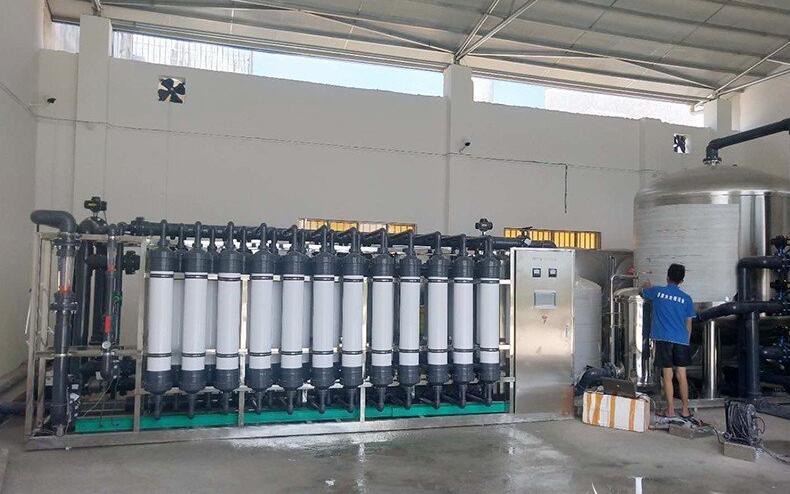 100噸<a href=http://m.njsatuo.com/clsb/ target=_blank class=infotextkey>超濾設備</a>